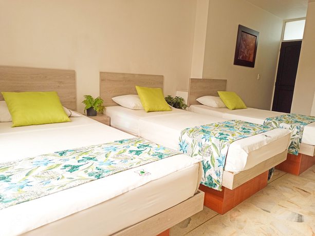 Imagen de la habitación del Hotel Macedonia Plaza Medellin. Foto 7