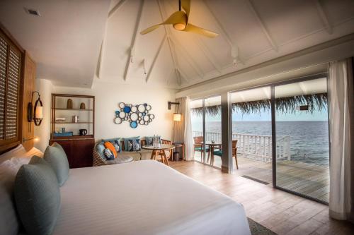 Imagen de la habitación del Hotel Machchafushi Island Resort and Spa by The Centara Collection. Foto 2