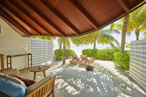 Imagen de los interiores del Hotel Machchafushi Island Resort and Spa by The Centara Collection. Foto 9