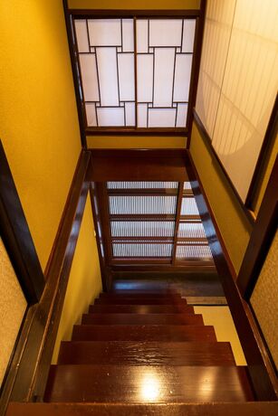 Imagen de los interiores del Hotel Machiya Kanazawa Kikunoya. Foto 26