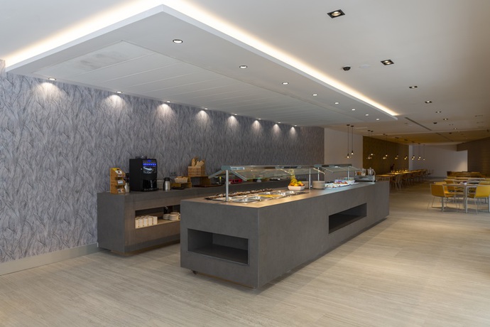 Imagen general del Hotel Macia Sevilla Kubb. Foto 2