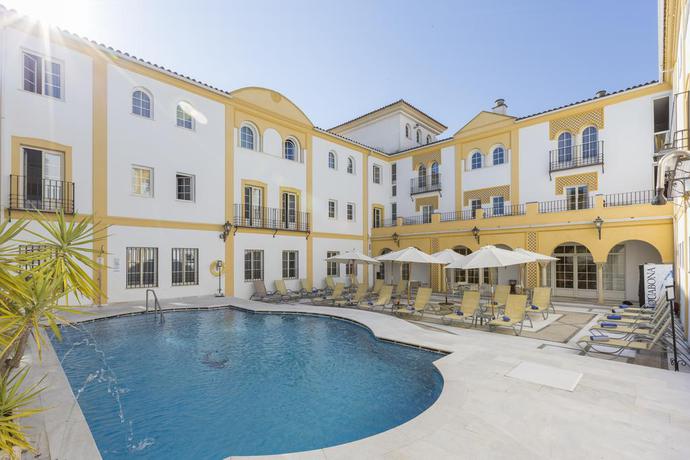 Imagen general del Hotel Maciá Alfaros. Foto 4