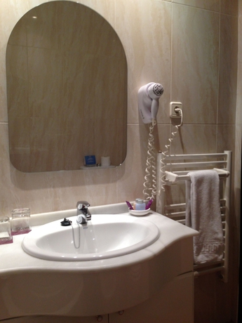 Imagen de la habitación del Hotel Macià Plaza. Foto 7