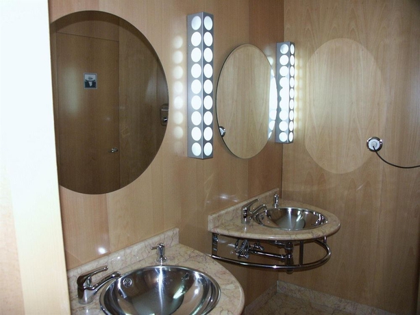 Imagen de la habitación del Hotel Macià Plaza. Foto 10