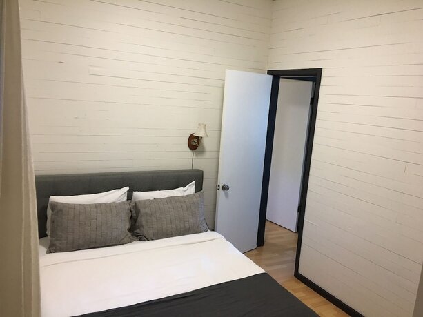 Imagen de la habitación del Hotel Mackenzie Beach Resort. Foto 15