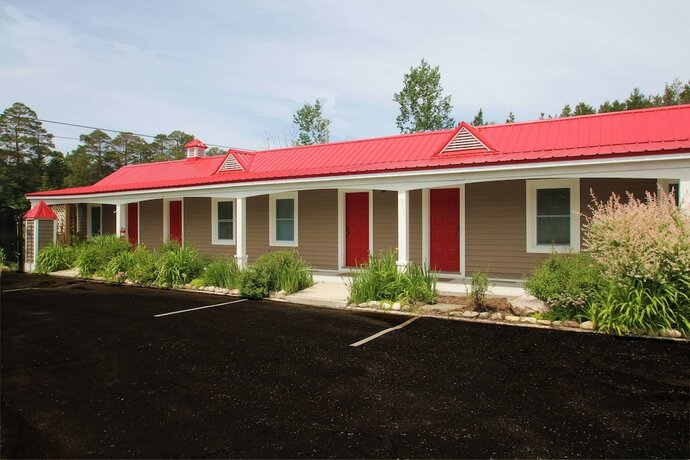 Imagen general del Hotel Mackinac Lake Trail Motel. Foto 1