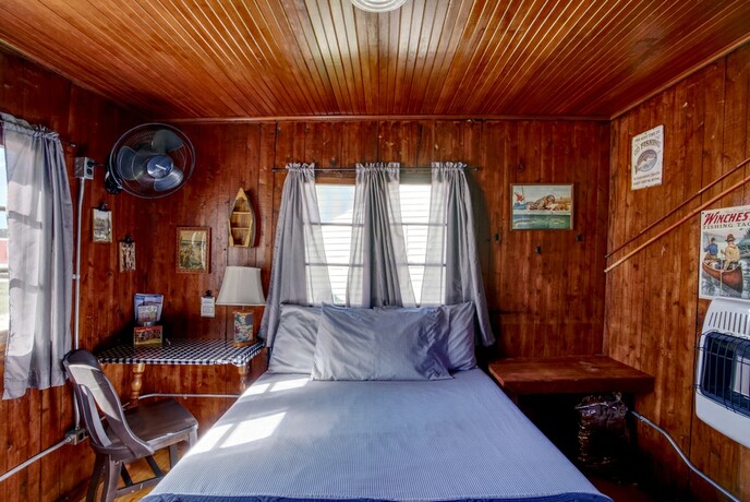 Imagen general del Hotel Mackinaw Timbers Cabins. Foto 5