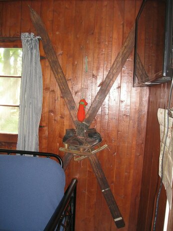 Imagen de la habitación del Hotel Mackinaw Timbers Cabins. Foto 17