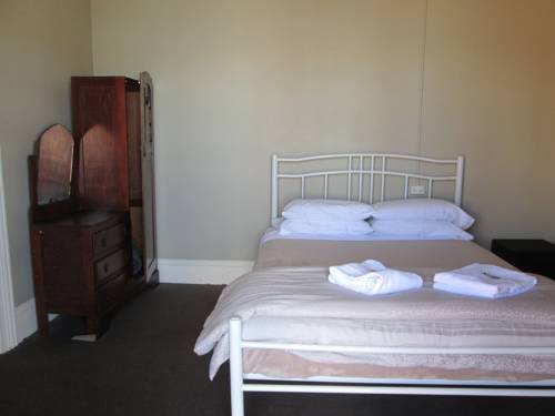 Imagen de la habitación del Hotel Maclean. Foto 1