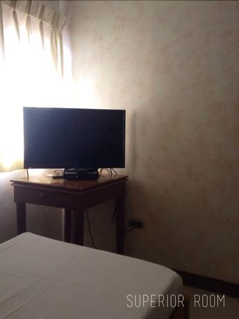 Imagen de la habitación del Hotel Mactan Pension House. Foto 10