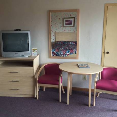 Imagen de la habitación del Hotel Macthrift Motor Inn. Foto 15