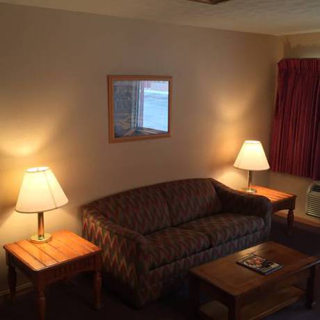 Imagen de la habitación del Hotel Macthrift Motor Inn. Foto 16
