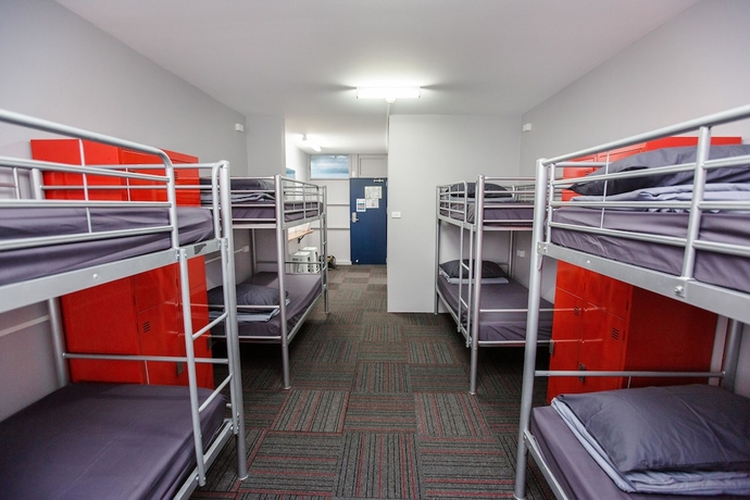 Imagen de la habitación del Hotel Mad Monkey Backpackers Waterfront. Foto 3