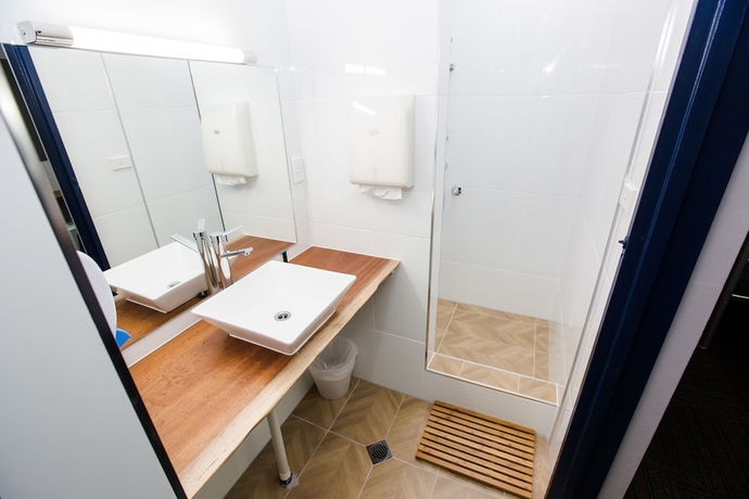 Imagen de la habitación del Hotel Mad Monkey Backpackers Waterfront. Foto 18