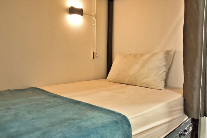 Imagen de la habitación del Hotel Mad Monkey Kampot. Foto 11