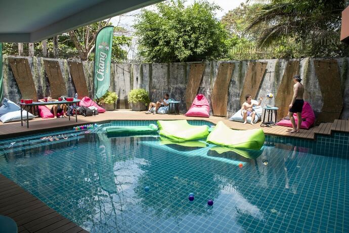 Imagen general del Hotel Mad Monkey Phuket. Foto 9