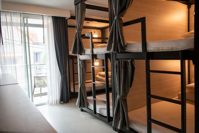 Imagen general del Hotel Mad Monkey Phuket. Foto 11