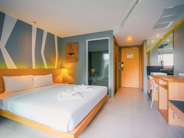 Imagen de la habitación del Hotel Mad Monkey Phuket. Foto 36