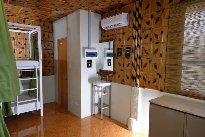 Imagen de la habitación del Hotel Mad Monkey Siquijor. Foto 23