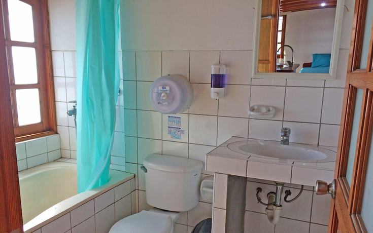 Imagen de la habitación del Hotel MadWoods Hostel. Foto 11