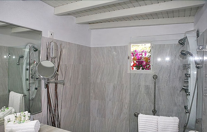 Imagen de la habitación del Hotel Madalena. Foto 18