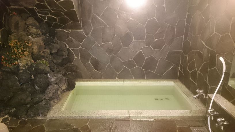 Imagen general del Hotel Madam Mirei. Foto 2