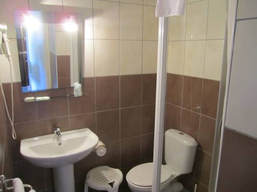 Imagen de la habitación del Hotel Madame Mere. Foto 2