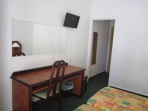 Imagen de la habitación del Hotel Madame Mere. Foto 4