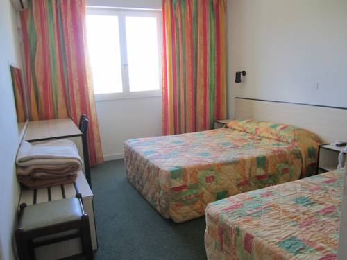Imagen de la habitación del Hotel Madame Mere. Foto 8