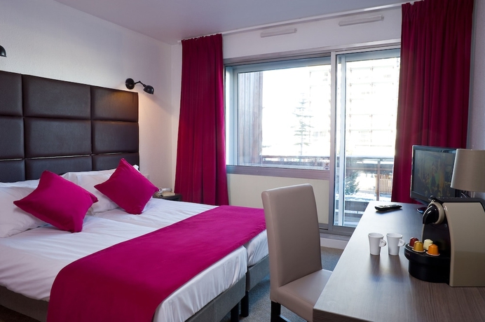 Imagen de la habitación del Hotel Madame Vacances Courchevel Olympic. Foto 3