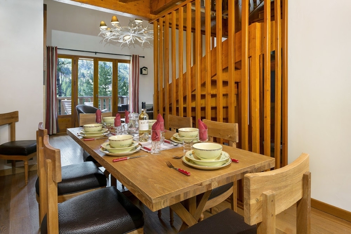 Imagen de la habitación del Hotel Madame Vacances Les Chalets De La Diva. Foto 11