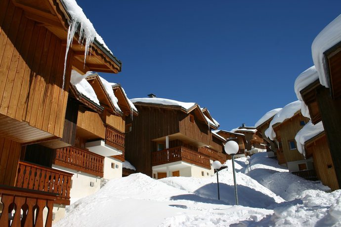 Imagen general del Hotel Madame Vacances Les Chalets des Alpages. Foto 5
