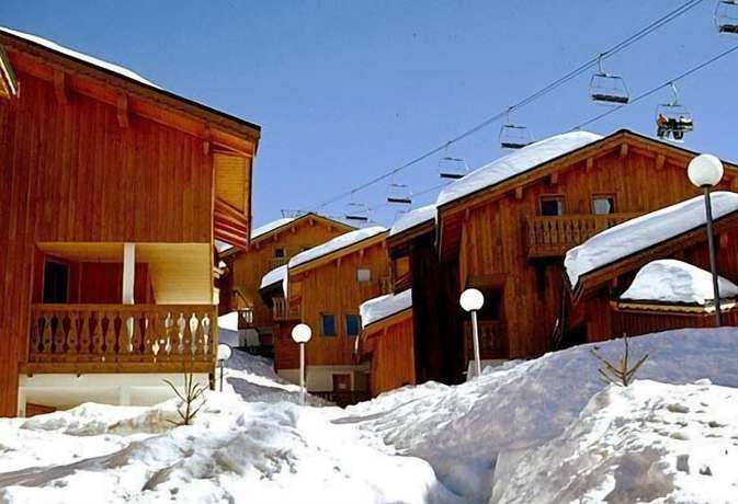 Imagen general del Hotel Madame Vacances Les Chalets des Alpages. Foto 6