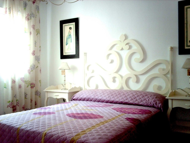 Imagen de la habitación del Hotel Madame Vacances R&eacute;sidence El Pinar de San Gines. Foto 4