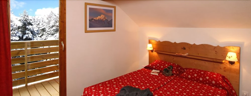 Imagen de la habitación del Hotel Madame Vacances R&eacute;sidence La Cr&ecirc;te Du Berger. Foto 2