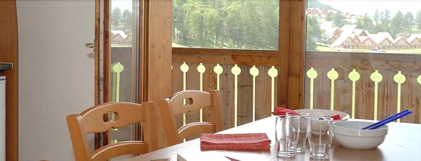 Imagen de la habitación del Hotel Madame Vacances R&eacute;sidence La Cr&ecirc;te Du Berger. Foto 13