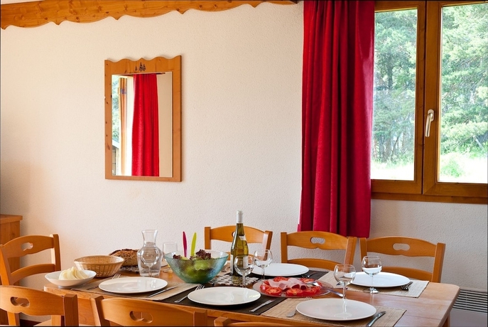 Imagen de la habitación del Hotel Madame Vacances R&eacute;sidence La Cr&ecirc;te Du Berger. Foto 15