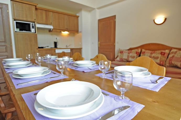 Imagen de la habitación del Hotel Madame Vacances R&eacute;sidence Le Vermont. Foto 7
