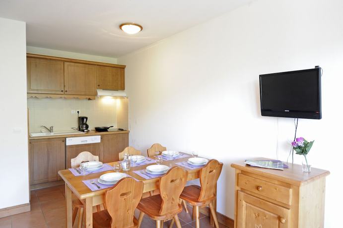 Imagen de la habitación del Hotel Madame Vacances R&eacute;sidence Le Vermont. Foto 9