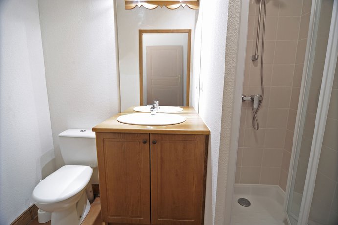 Imagen de la habitación del Hotel Madame Vacances R&eacute;sidence Le Vermont. Foto 12