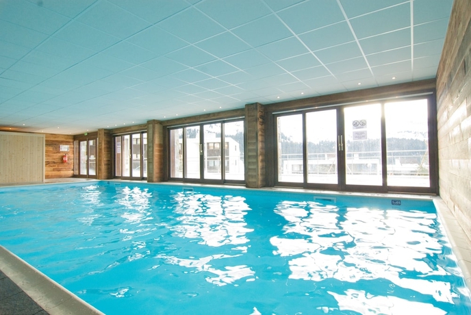 Imagen de la piscina del Hotel Madame Vacances Résidence Les Terrasses De Veret. Foto 17