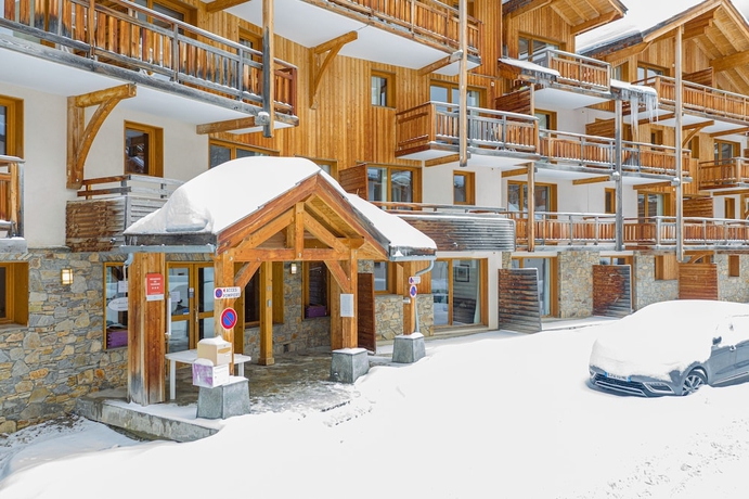 Imagen de los interiores del Hotel Madame Vacances Residence Le Parc Des Airelles. Foto 19