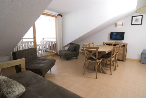 Imagen de la habitación del Hotel Madame Vacances Residence Les Balcons Des Airelles. Foto 5