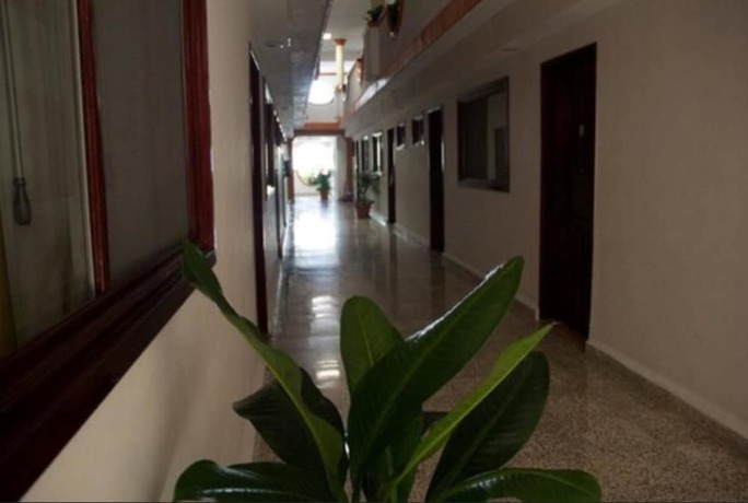 Imagen de los interiores del Hotel Madan Cardenas. Foto 17