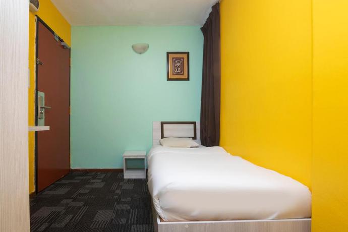 Imagen de la habitación del Hotel Madani. Foto 4