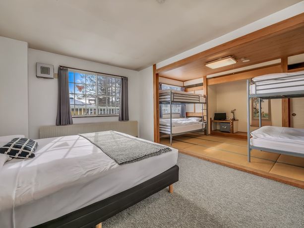 Imagen de la habitación del Hotel Madarao. Foto 4