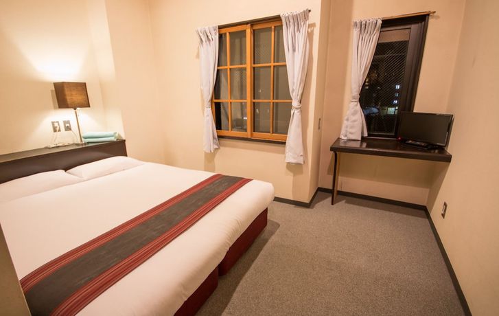 Imagen de la habitación del Hotel Madarao. Foto 10