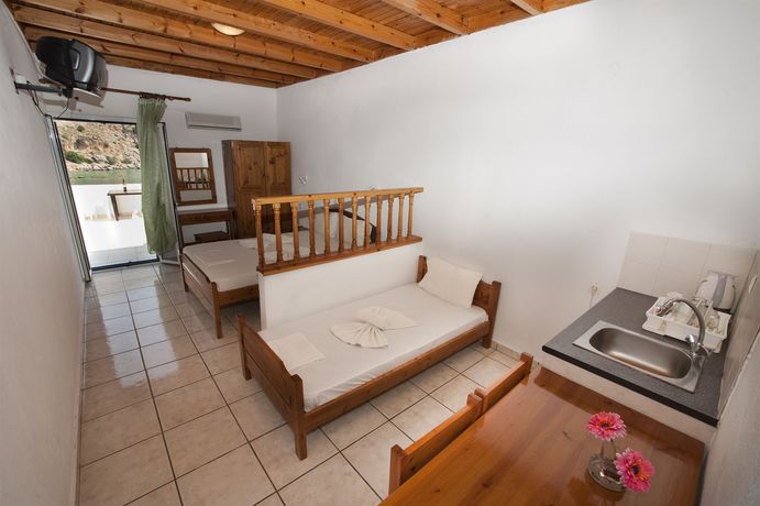 Imagen de la habitación del Hotel Madares. Foto 6