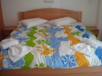 Imagen de la habitación del Hotel Madares. Foto 7