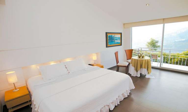 Imagen de la habitación del Hotel Madaura. Foto 4